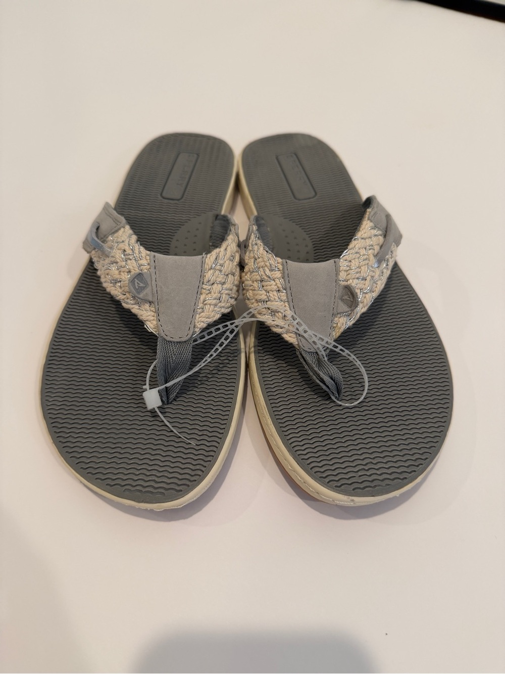 Sperry Top-Sider Women’s Woven Rope Flip Flops Size 9 NWT